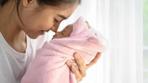 how-lullaby-affects-babys-brain-development