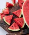 can-pregnant-woman-eat-watermelon